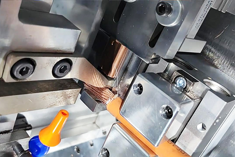 ultrasonic metal welding